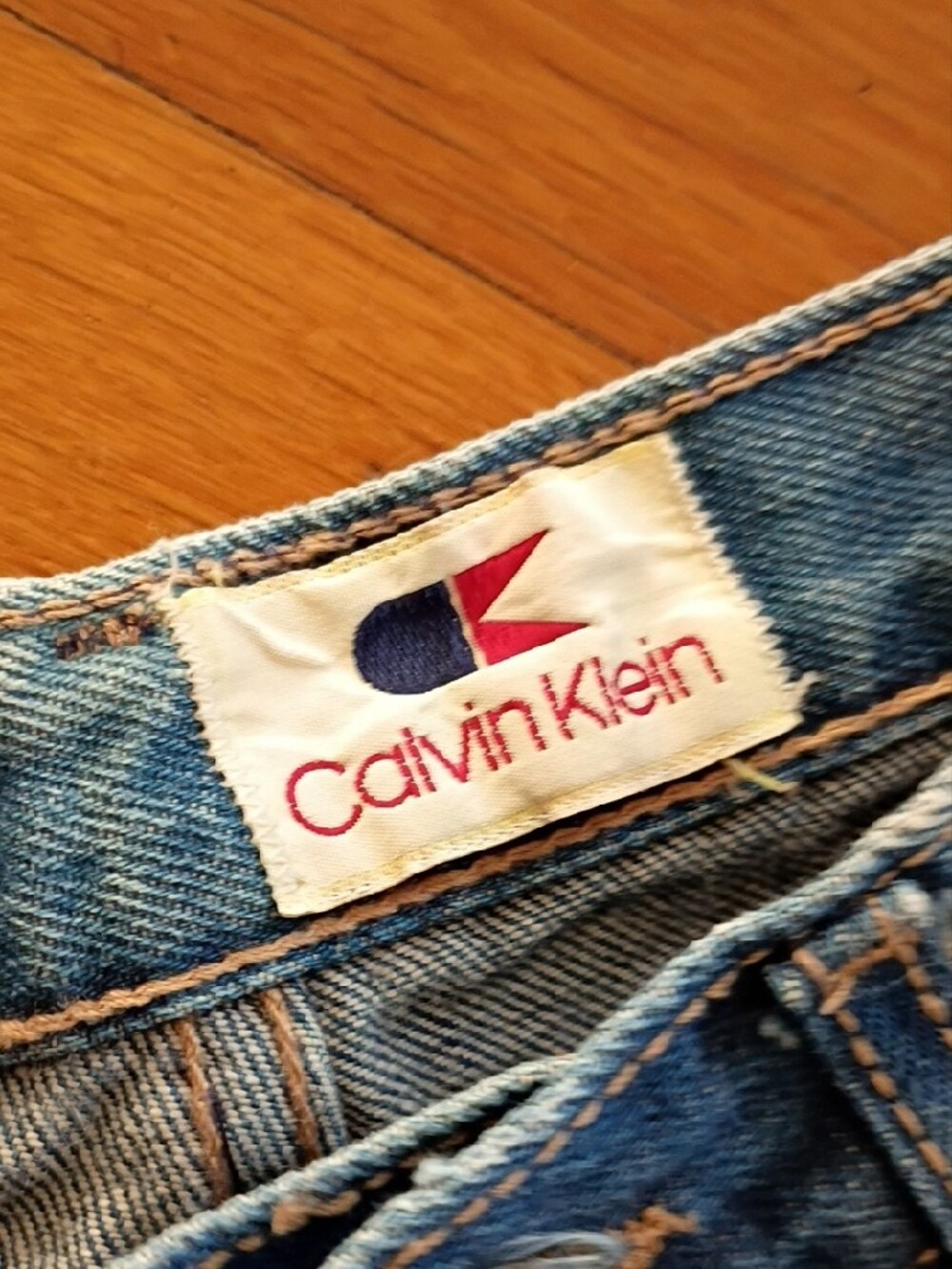 Vintage Calvin Klein Jeans Made In The USA - Picture 5 of 9